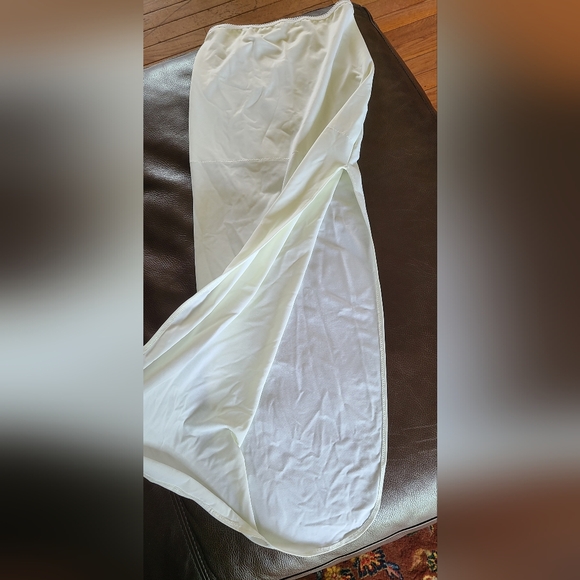 David's Bridal XS back split shaping slip body smoothing bridal prom lingerie - Picture 8 of 8